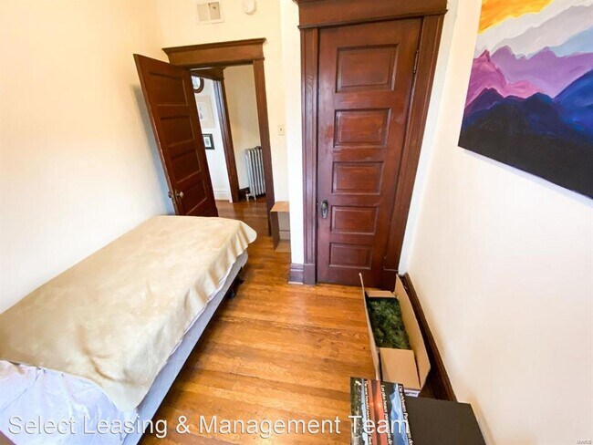 Building Photo - 2 br, 1 bath House - 4410 Laclede  A