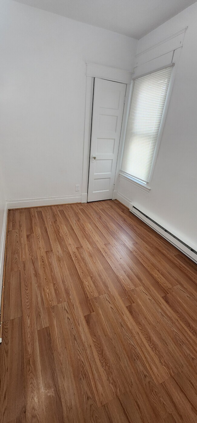 Foto del edificio - 341 1st St