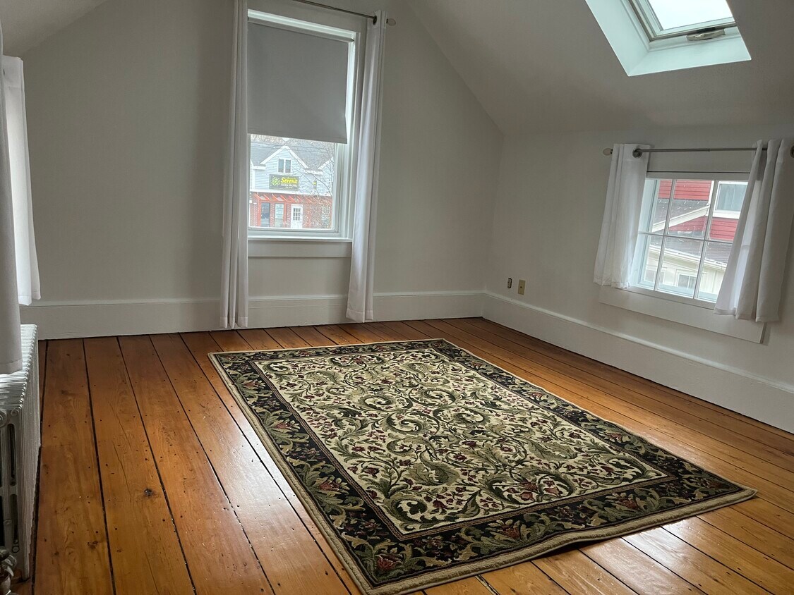 Dormitorio - 7 Salem St