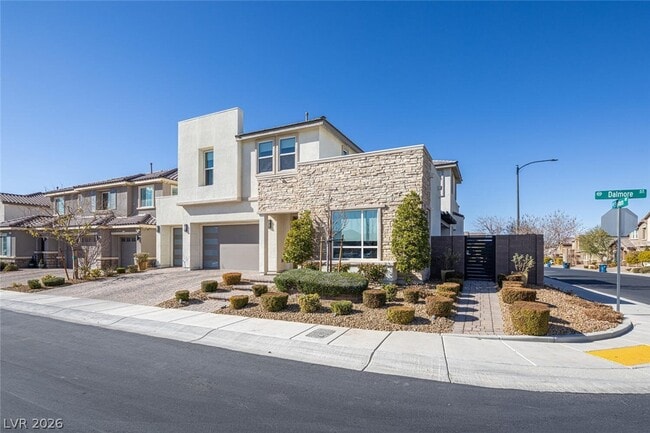 Building Photo - 3372 Dalmore St