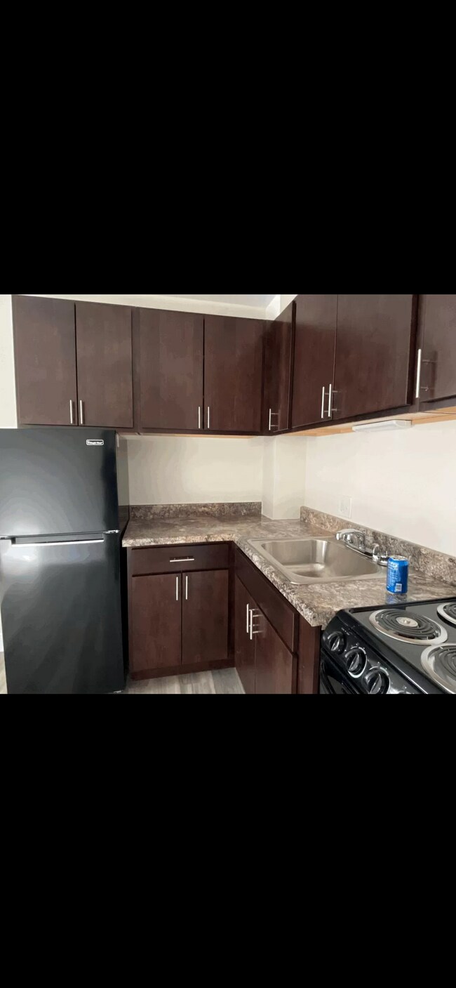 Foto del edificio - 3933 N Clarendon Ave