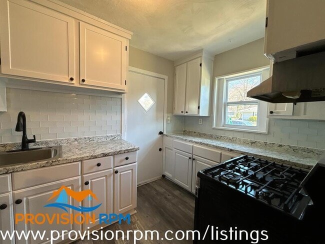 Building Photo - 8114 Allendale Dr