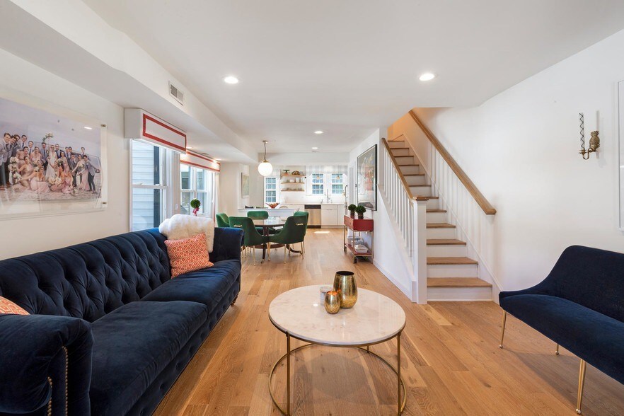 19 Louella Ct, Wayne, PA 19087 House Rental in Wayne, PA