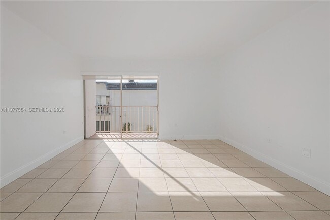 Building Photo - 7256 SW 94th Pl