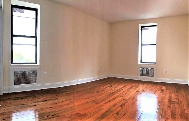 Building Photo - 715 Saint Marks Ave