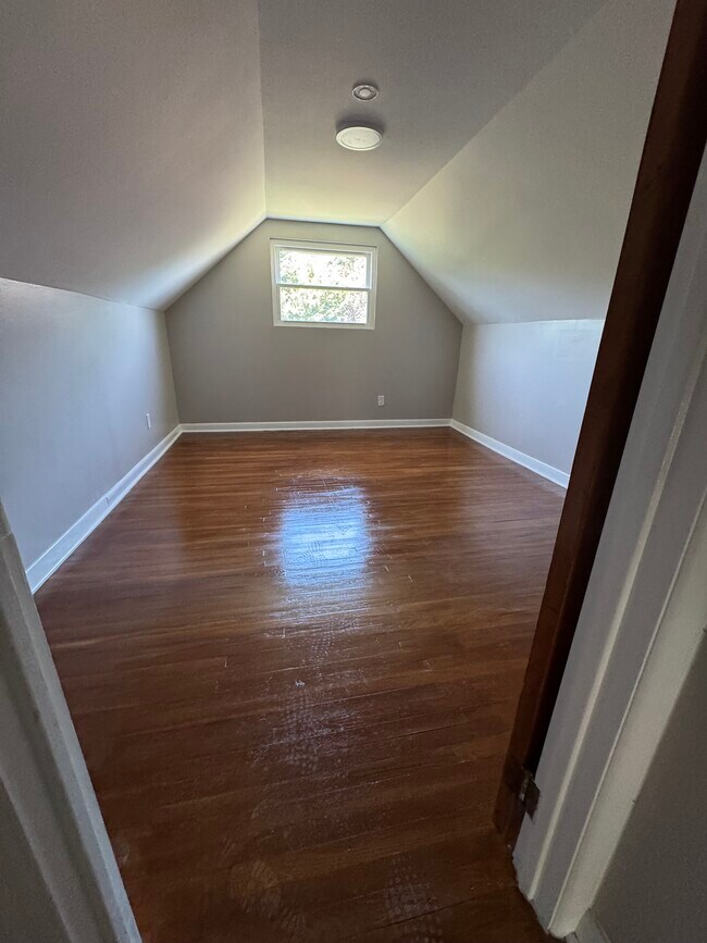 Building Photo - 1109 San Jose Dr