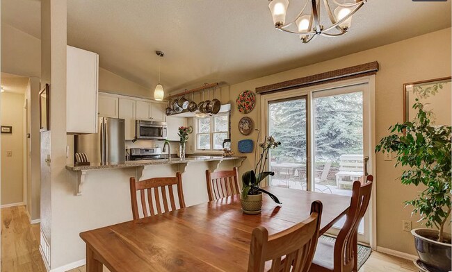 Foto del edificio - LOVELY 4 Bed 2 Bath Single Family Home in ...