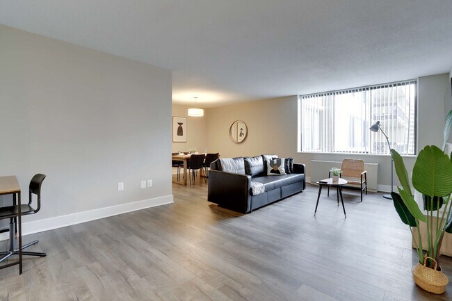 Foto del edificio - 1201 S Bell St