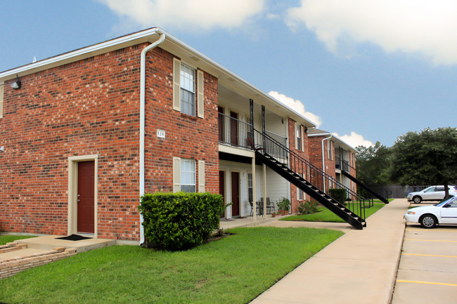 Building Photo - Hillstone on the Parkway