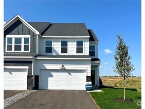 Building Photo - 14949 Athlone Pl