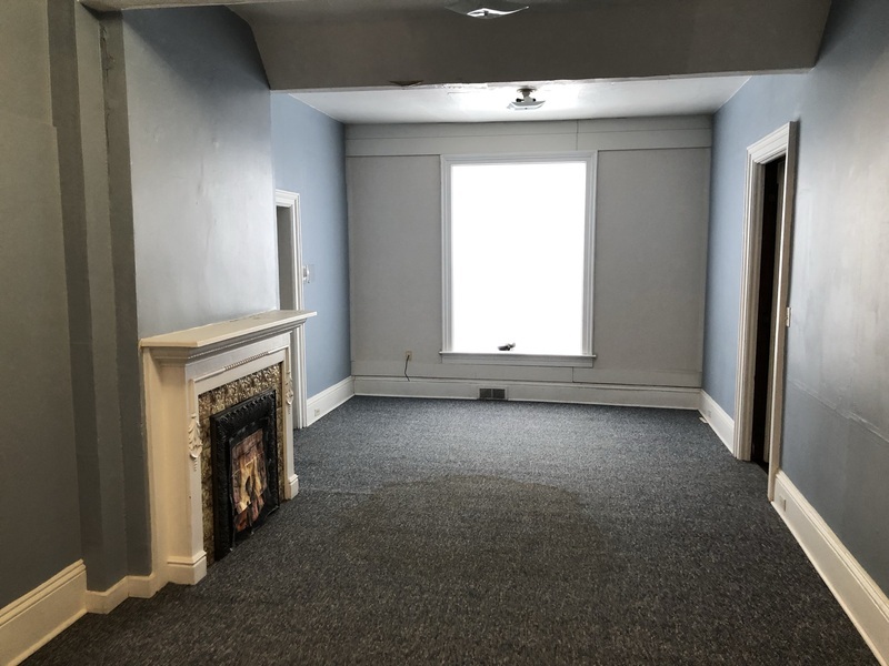 Primary Photo - 301 Maple St