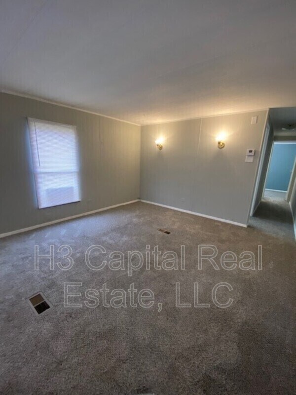 Foto del edificio - 435 Parkside Dr