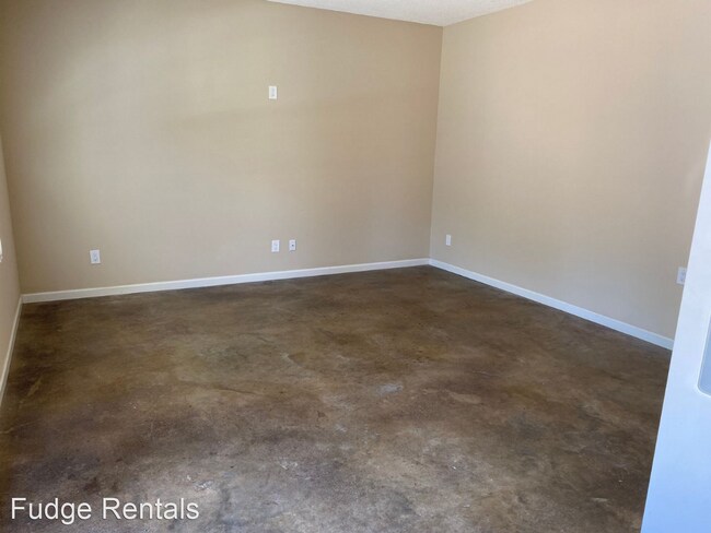Foto del edificio - 4 br, 4 bath House - 411 Shady Park Cove
