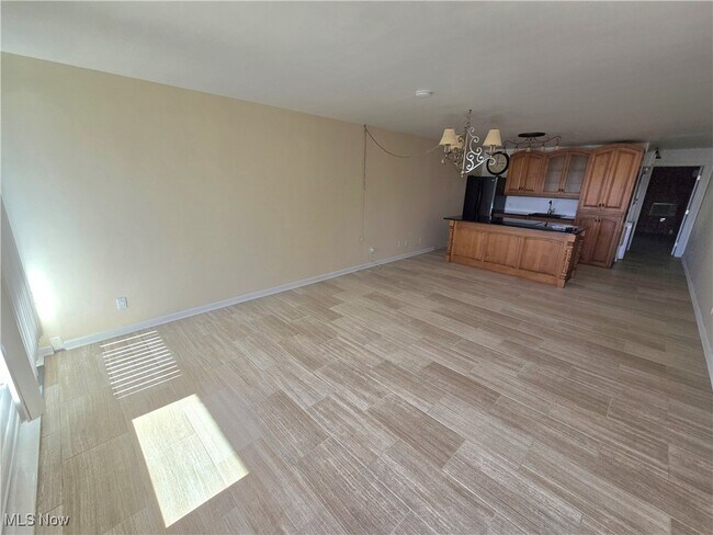 Foto del edificio - 2331 E Market St
