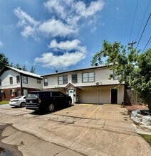 Building Photo - 3710 Mandell St