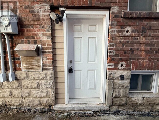 Photo du bâtiment - 63 Billings Ave