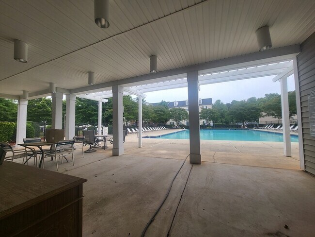 Building Photo - 1523 Saffron Ct