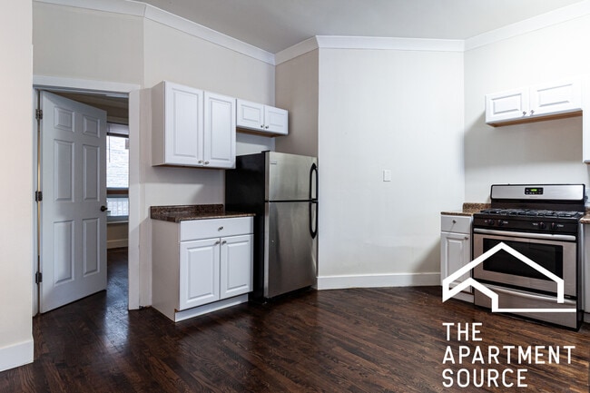 Building Photo - 2907 N Mildred Ave