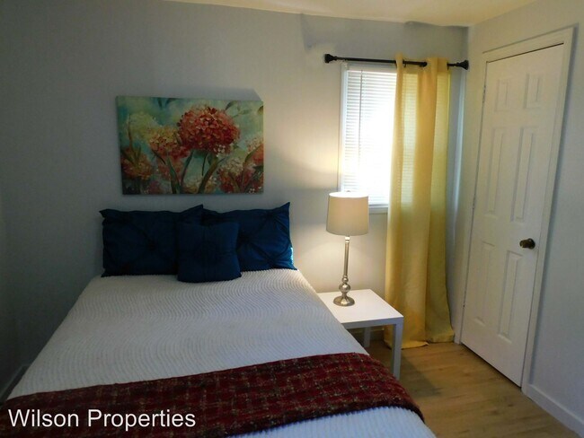 Foto del edificio - 717-719 Poppy Ave