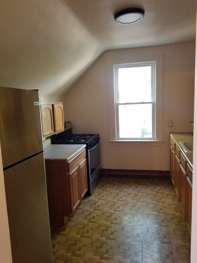 Foto del edificio - 15109 Clifton Blvd