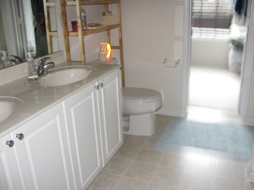 Building Photo - 228 Hunslet Cir