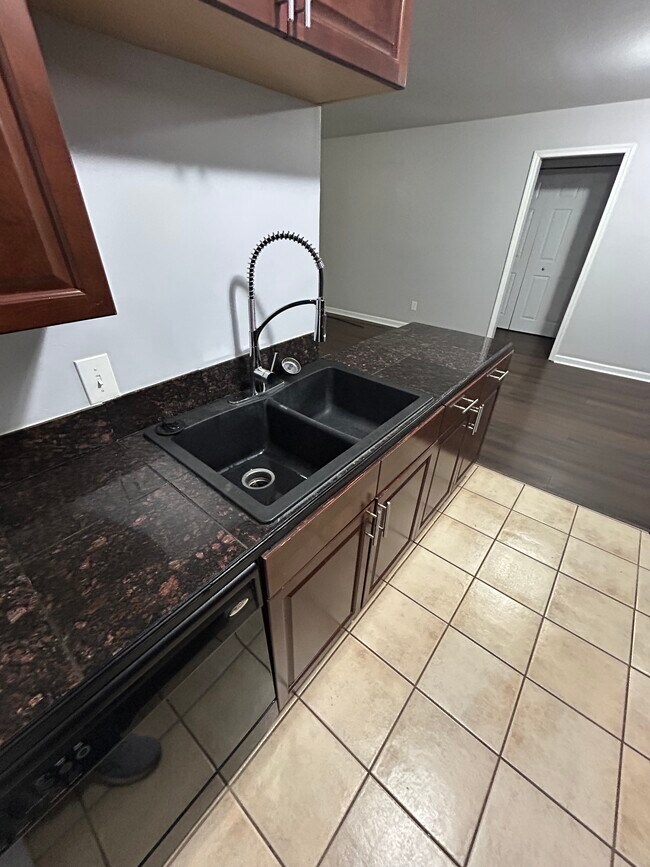 Foto del edificio - 109 Prescott Place