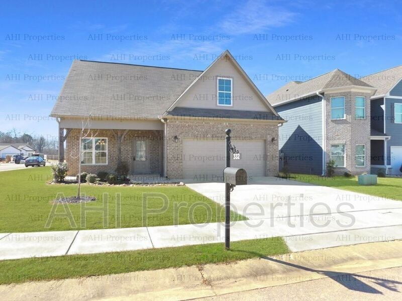 332 Union Station Dr, Calera, AL 35040 House Rental in Calera, AL