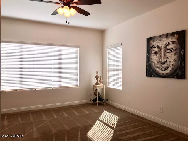 Foto del edificio - 10835 Thatcher Ave