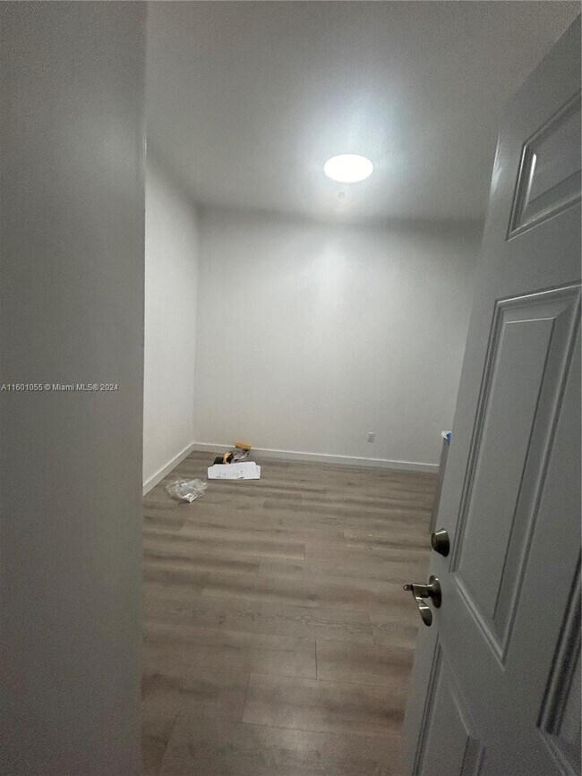 Foto del edificio - 13250 SW 272nd St