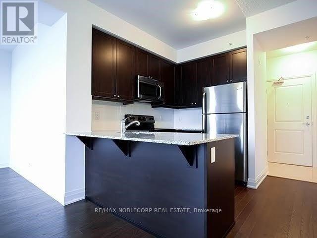 Photo du bâtiment - 12 Woodstream Blvd