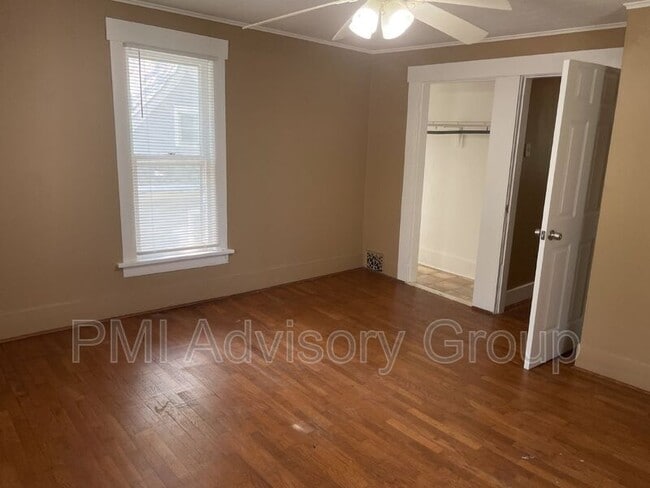 Building Photo - 1507 SW Fillmore St