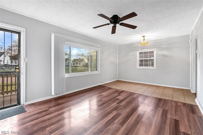 Foto del edificio - 16811 Ridgeton Dr