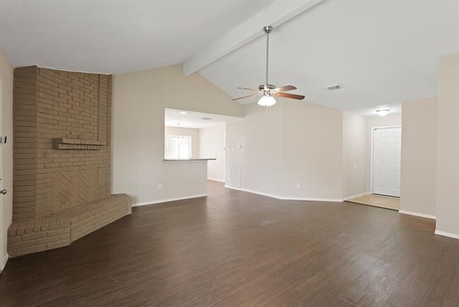 Building Photo - 6934 Renfro Dr
