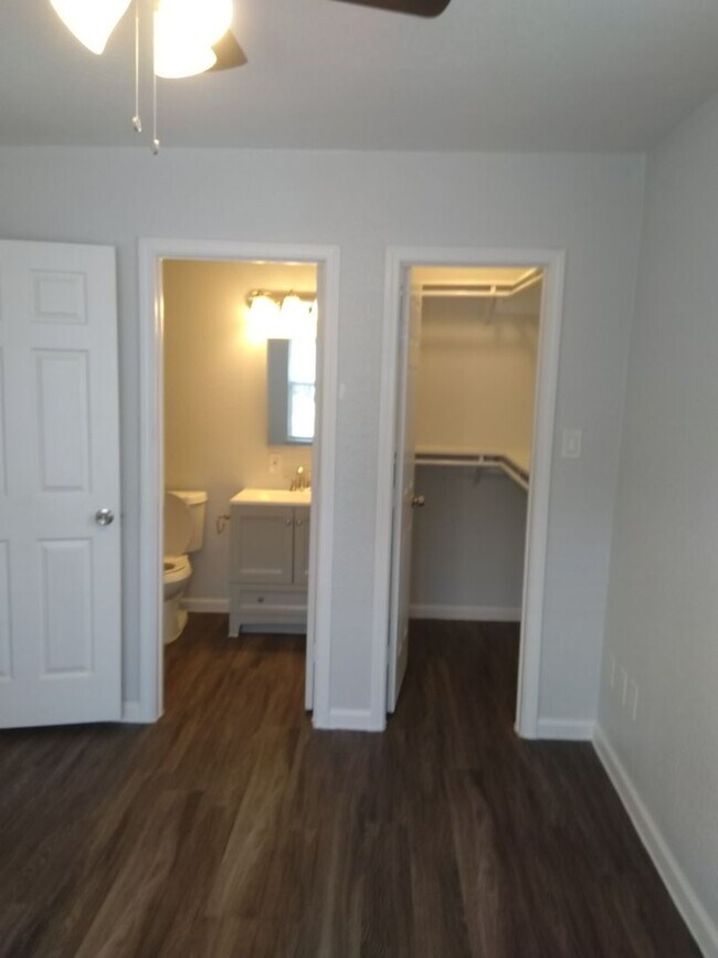Foto del edificio - Recently Renovated 3/2 Rental Home in Harv...