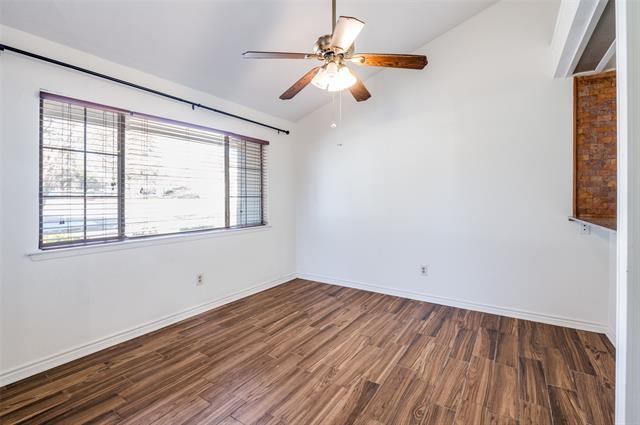 Foto del edificio - 661 Prairie Dell St