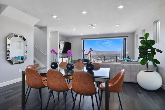 Building Photo - 2974 Valley of Hearts Delight Pl