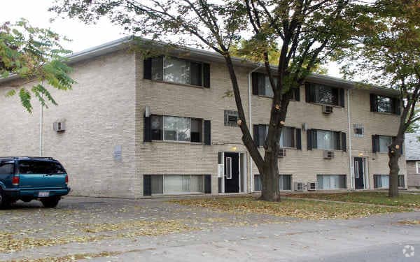 Primary Photo - 128-130 S Lewis Ave