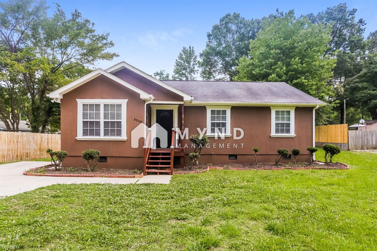 Foto principal - 3 br, 2 bath House - 8905 Moores Chapel Rd