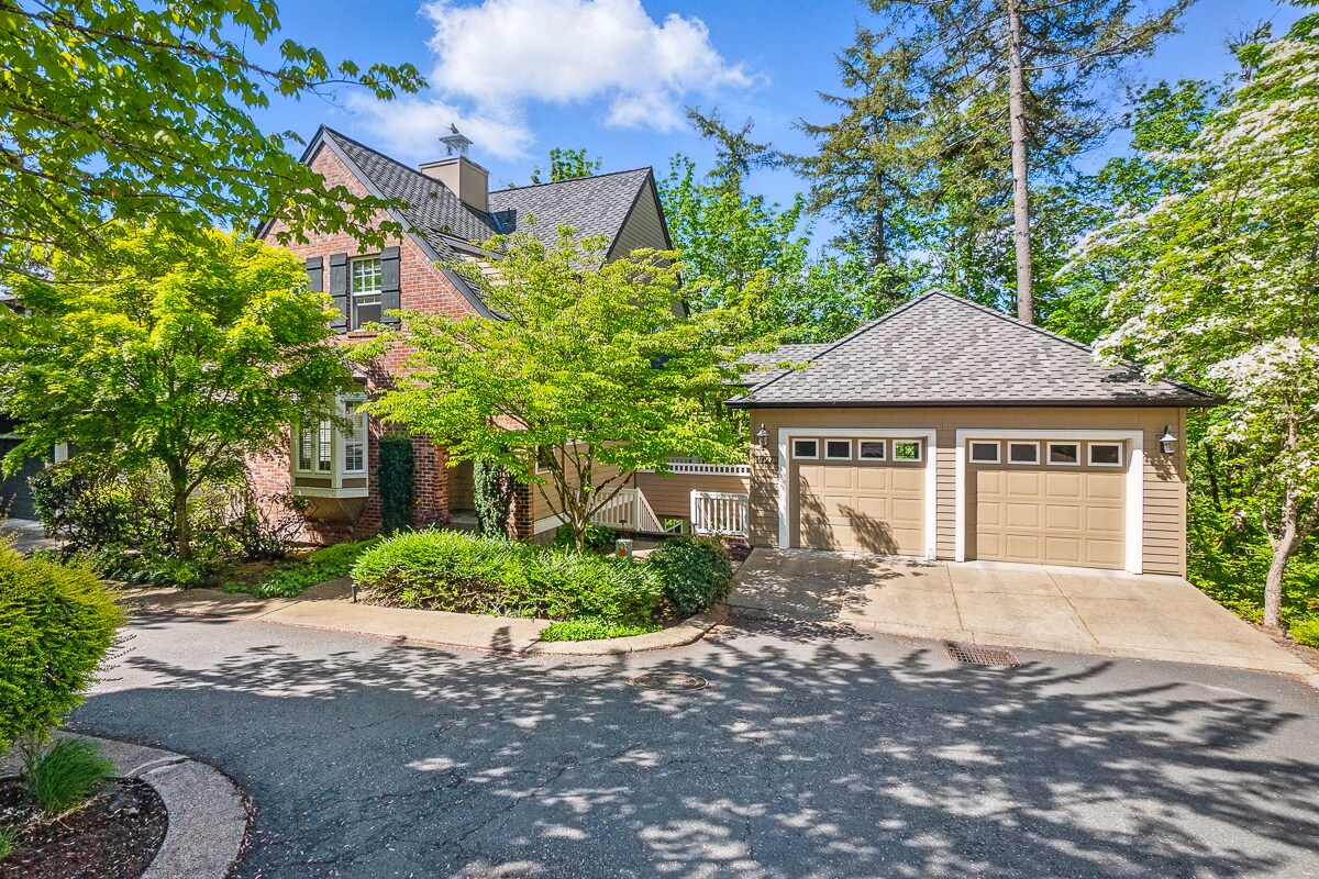 Foto principal - 10272 NW Edgewood Dr