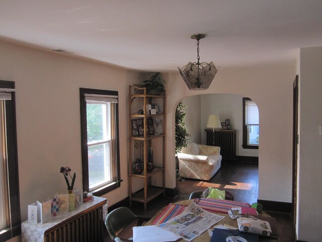 Dining/Living Room - 818 Michigan Ave