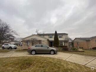Building Photo - 17381 Washington Ct