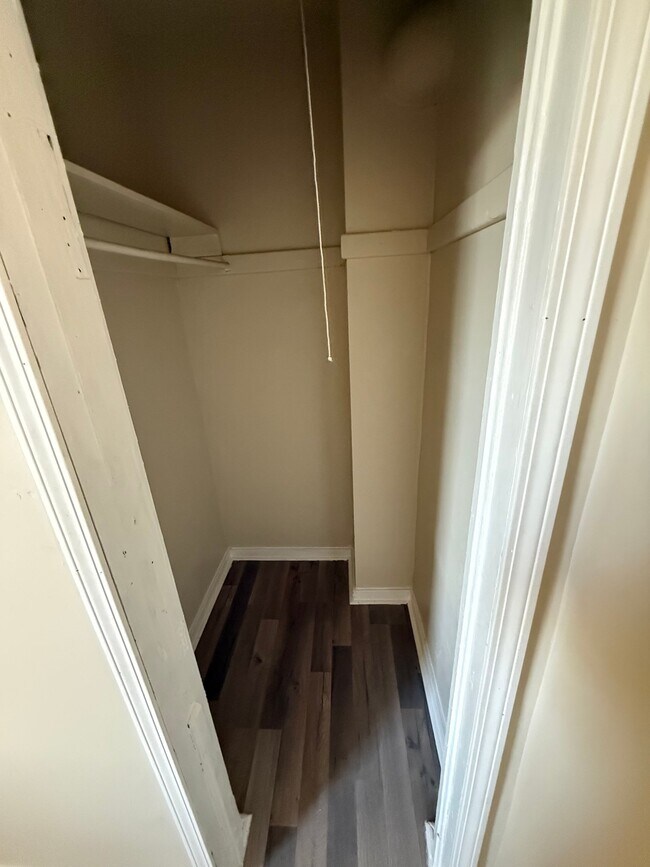 Foto del edificio - 3906 Catalpa St