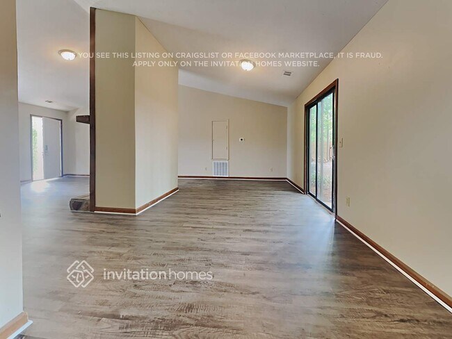 Foto del edificio - 227 Colemans Bluff Dr