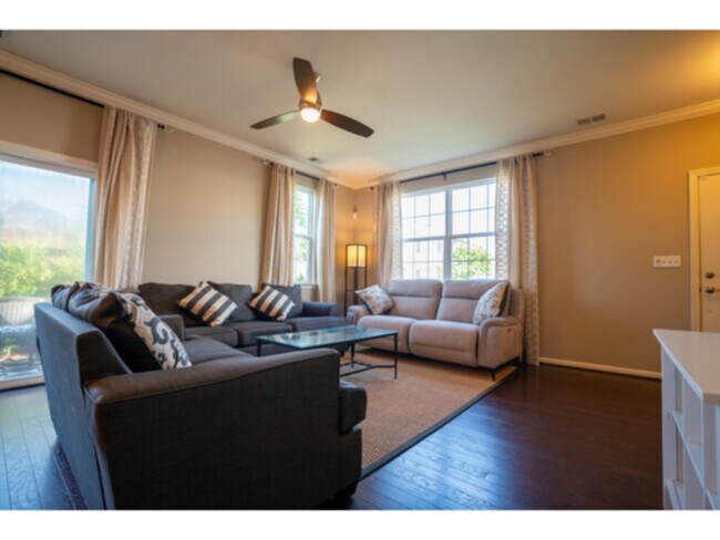 Foto del edificio - 1628 Marietta Way