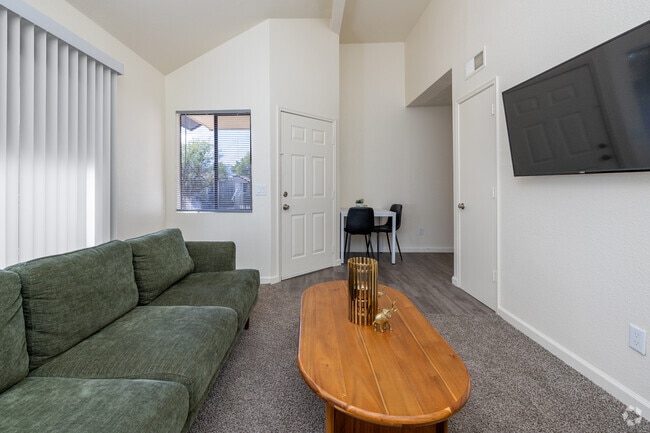 2BR, 2BA - 650SF - Living Room - Mountain Steppes Apartments