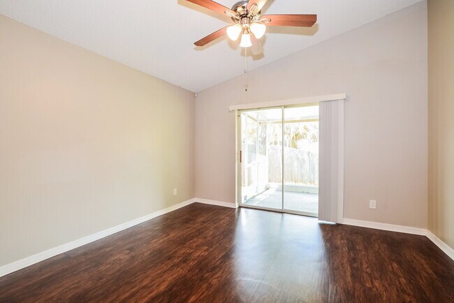 Foto del edificio - 641 Whitetail Loop