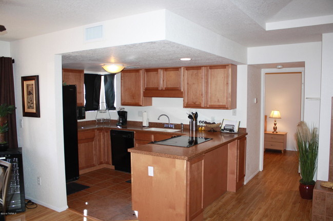 Foto del edificio - 5051 N Sabino Canyon Rd