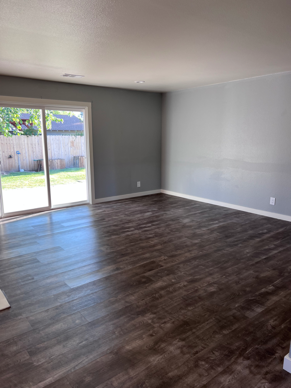 Building Photo - 122 Juniper Rd