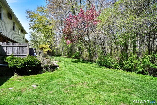 Foto del edificio - 61 Brandywine Ln