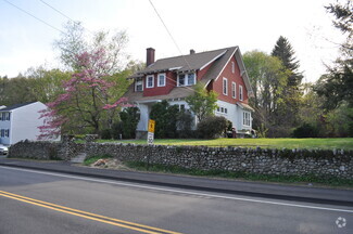 Building Photo - 30 Boyce St